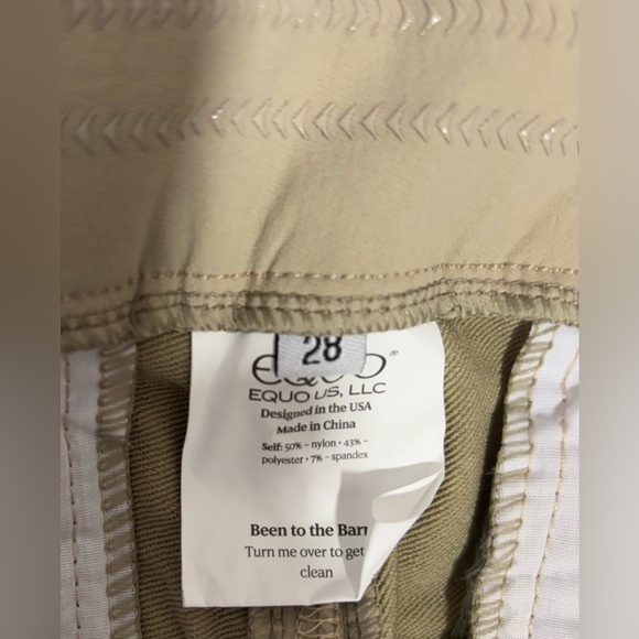 EQUO NWOT Performance Fit Breech With Actuve Grip. Size 28 - Picture 6 of 6